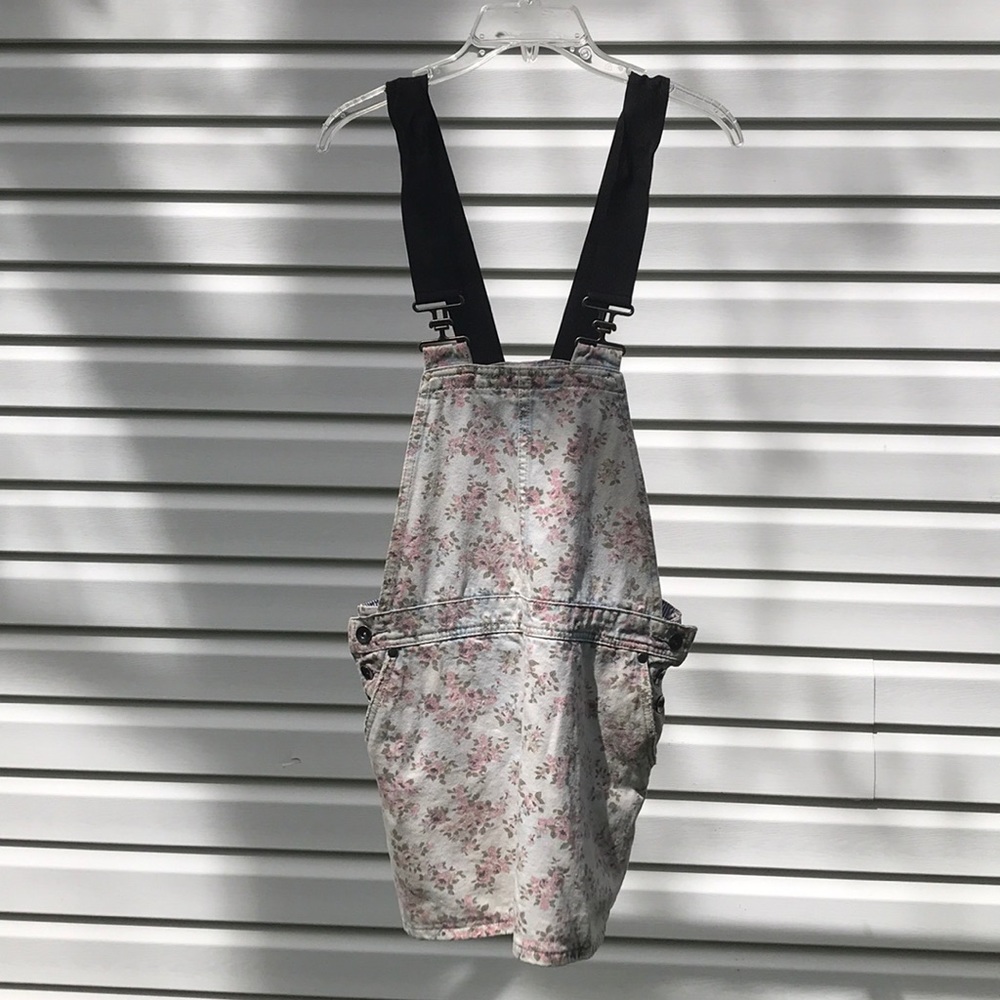 F21 Overalls Dress - Picture 3 of 8